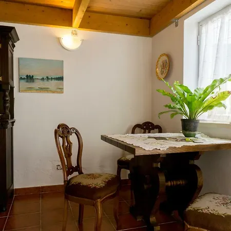 Casa De Harry E Carrie Pensión *